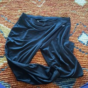 Women’s Patagonia base layer capilene mid weight rare size XXL